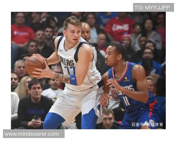 福冈黄蜂迎战德国漩涡展开激烈较量期待精彩瞬间与胜负悬念